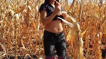 My Stepbrother Ejaculating In My Underlings While I Work On Corn Field 60 Fps.