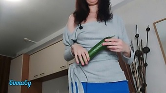 Creamy Cunt Squirts After Intense Fisting With Cucumber