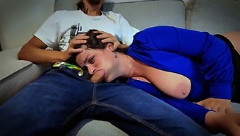 Stepson Gives A Deep And Amazing Blowjob To Stepmom!