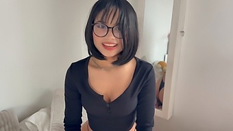 Beautiful Anime Girl’s Big Thighs Get A Creamy Covering After A Bet